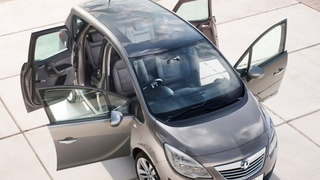 Opel/Vauxhall Meriva: Giant Jelly Bean Gets Suicide Doors